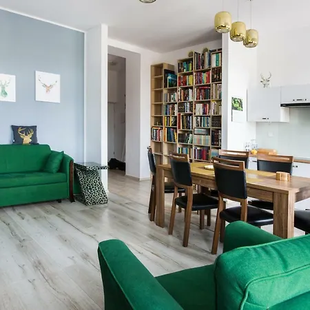 Deer Apartament *